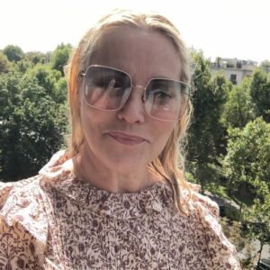 Sophie Favier Instagram - Pensez à la vitamine D bon pour les os, bon pour le corps😃