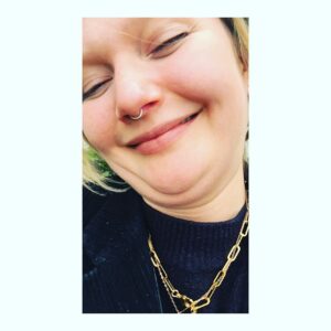 Sophie Kennedy Clark Instagram - Chin up folks. Swipe 🏴󠁧󠁢󠁳󠁣󠁴󠁿💌 #chinittowinit