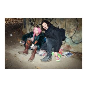 Sophie Kennedy Clark Instagram - Really THRILLed that Gutterpunks - Our rebellious, candy coated, 90s girl power short written & Directed by @longlukearnold and produced by me @sophiekennedyclark and Alex Preston is a part of the @hollyshorts festival. 11.11 🤘🏻💓 
We Couldn’t have done it without the performances of the wickedly talented Sasha Aston, @lukemably and @kttunstall who also wrote the most badass song! The utter filmic magic of @garyshawdop and the fantastic work of @alexanderbradleycomposer @guyfelix @amyaliceneill @katiebeveridgemakeup 
@circle.collective 

📸 @whatsupflo ❤️

Fuck yeah. #youdoyoubabe
#90s #pinkhairdontcare #troll #film 💓👩🏻‍🎤