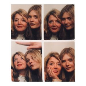 Sophie Kennedy Clark Instagram - Fifi my North Star. Happy Mother’s Day. Does this count as a card 😃🤞🏻