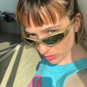Sophie Lowe Instagram - Oofft i be sweatin ❤️‍🔥
