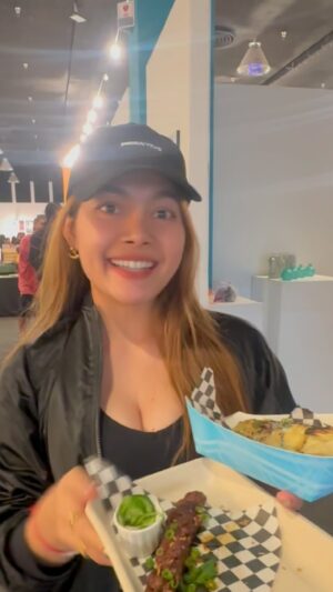 Sovattey Sary Instagram - 🇰🇭 Khmer Food in 🇺🇸😋 Less than 1 week until @sabaideefest 🤩 Calling all my foodies to try Khmer food during the three-day Music & Cultural festival too 🫶