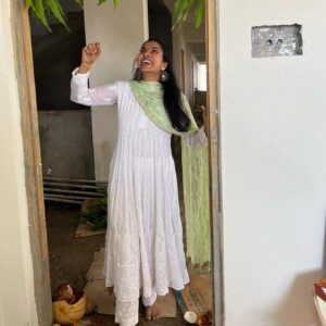 Sravana Bhargavi Instagram - When your mom clicks a series of pictures for you, this is how they turn out 😅