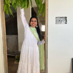 Sravana Bhargavi Instagram - When your mom clicks a series of pictures for you, this is how they turn out 😅