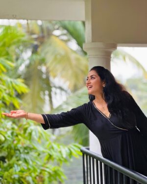 Sreedhanya Instagram - Raindrops are like memories; they fall gently, each one unique, leaving their mark on the landscape of our hearts 🌧️🌧️ ❣️

📸. @itsgi_ri97 🥰🤗