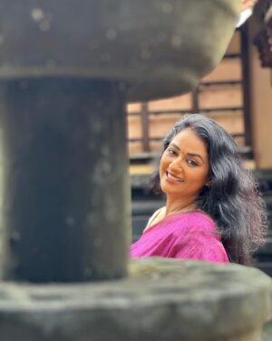 Sreedhanya Instagram - Hope is the beacon that illuminates your path and guides you to your destination✨✨❣️

📸 @itsgi_ri97 🤗