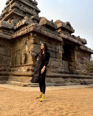 Sri Devi Instagram - [DRAMATIC PAUSE]
