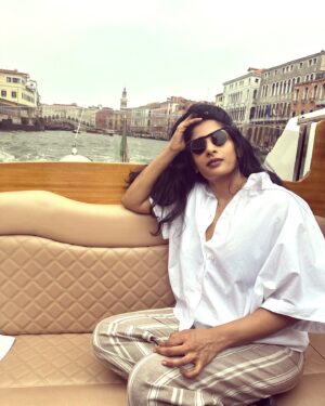 Sriya Reddy Instagram - 