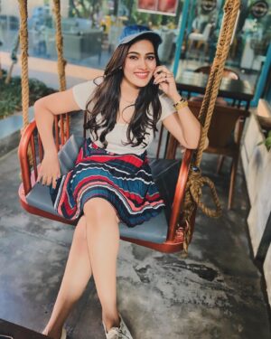 Sriya Surendran Instagram - Banglore days :3 
.
.
.
#trending #viral #ootd #white #cafe #friends #travel #goodtimes #funtimes #foryou #happiness #postivity #banglore #newyear #girlstrip