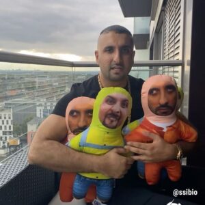 Ssiawosch Sadat Instagram - Heute Abend „Zwanni“ mit meiner Familie