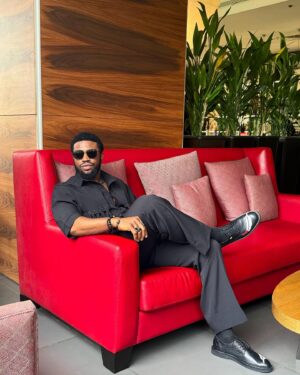 Stan Nze Instagram - Out for the @elevationng screening of #TheMovieTehilah 😎

Outfit by @amdiddyy 
Shoes by @aragonsignature 
Photographed by @haroldamenyah 

#MaziNze #Ngozichierika #Grateful #HappySunday