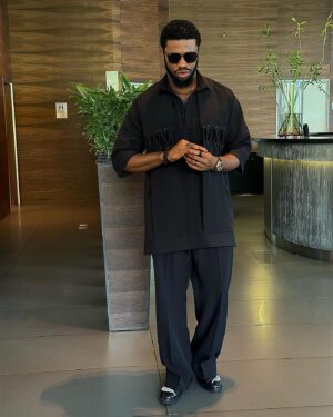 Stan Nze Instagram - Out for the @elevationng screening of #TheMovieTehilah 😎

Outfit by @amdiddyy 
Shoes by @aragonsignature 
Photographed by @haroldamenyah 

#MaziNze #Ngozichierika #Grateful #HappySunday