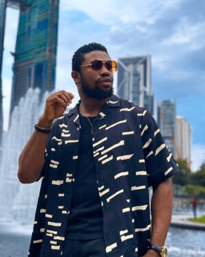 Stan Nze Instagram - Only those who know internal peace can give it to others 🕊️

👘 @amdiddyy 

#MaziNze #Afamefuna #BestActor