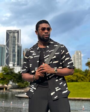 Stan Nze Instagram - Only those who know internal peace can give it to others 🕊️

👘 @amdiddyy 

#MaziNze #Afamefuna #BestActor