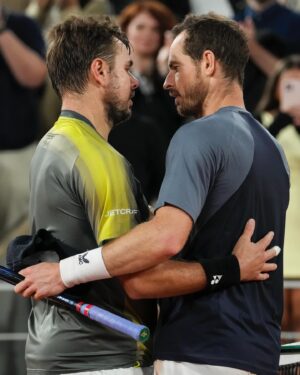 Stanislas Wawrinka Instagram - Two legends of the game ✨

#RolandGarros | 📸 @loicwacziak @_c_e_d_r_i_c/FFT