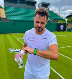 Stanislas Wawrinka Instagram - That time of the year 🌱🎾💚⌚️🟢🔋
#wimbledon #enjoy #grass #hardwork #trusttheprocess