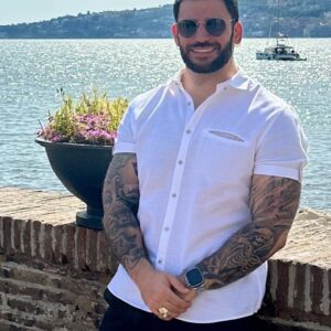 Stanislav Yanevski Instagram - In summer, the song sings itself.

#summer #summertime #seaside #feelgood #instagood #sunnyday