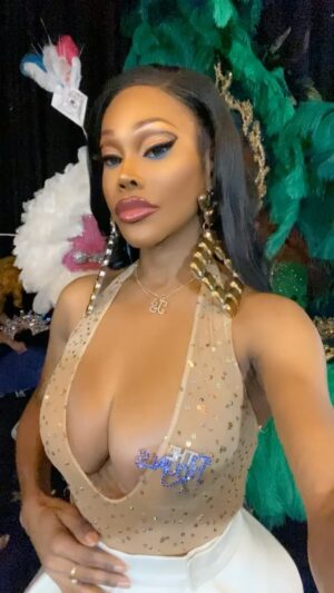 Stasha Sanchez Instagram - I thought I look  lovely so that’s why I posted it 
Bless The People & All of The People are Blessed.
RoyalQueen👑
ICON
CoachGirl 
Legendary2