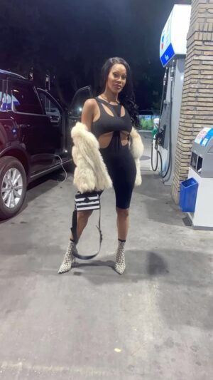 Stasha Sanchez Instagram - Standing all alone sometimes can be more powerful then having a gang of people . 
#RoyalQueen👑 #CoachGirl #Legendaryseason2 #fentybeauty