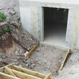 Stefán Karl Stefánsson Instagram - I've started. #howtobuildabunker #bunker #survival