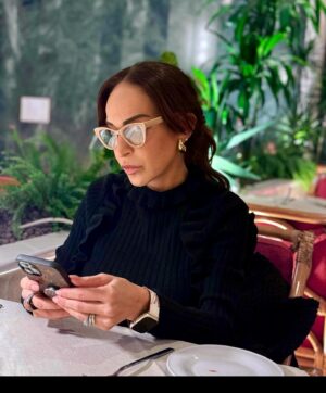 Stefania Micheli Instagram - Se un sogno ha così tanti ostacoli, significa che è quello giusto 🫶🏼🌹🧚🏼‍♀️