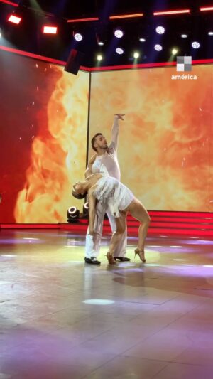 Stéfano de Gregorio Instagram - ¡QUÉ POWER! 🧨🧨🧨 Así fue el ballroom de #YeyoDeGregorio y #MartuMorales en el #Bailando2023
