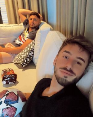 Stéfano de Gregorio Instagram - Fotitos y videos del viaje a Holanda con el rey @maxiiromero10 💪❤️•
2 semanitas que tuvieron de todo 🇳🇱😍