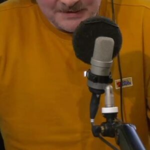 Steinar Sagen Instagram - En slags sang om våren. Takk til @bjeidsvag som har laget melodien til denne låta.