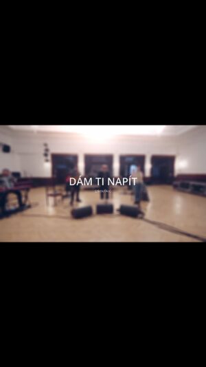 Štěpán Kozub Instagram - "Dám ti napít" ze zkoušky na Ostravar arénu!
Spolu s námi úžasná kapela! Bude to znít opravdu krásně. No, jen posuďte 🎙✅️
2.12.2023 už tuto sobotu ✌️

@jirikrhut 
@barbarakanyzova 
@pavelsotoniak 
@rudyhorvat 
@dart_production
@dratej 
@ed_neti
Maro Zeman

#music #work #live #koncert #musician #band #actor #song #krhutkozub #song #Arena #album #prasknubicem #Singer