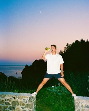 Štěpánka Fingerhutová Instagram - Posledný letný film z poslednej letnej dovolenky. 🥙🇬🇷#mjuii #portra400
