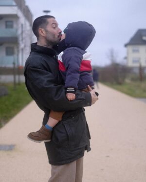 Stéphane Rodrigues Instagram - Même lors d’un casual dimanche en famille, Elon veut toujours être looké 🤘😎
•
#PUBLICITE
•
Avec mon code promo *STEPH01* vous avez -15% dès 29€ d’achat ou -20% dès 69€ d’achat sur plus de 300 000 articles sur le site SHEIN.
•
Pour en profiter, rendez-vous sur le site SHEIN France pour plus de looks de qualité et à prix réduit !
•
Pour en profiter, rendez-vous sur le site SHEIN France pour plus de looks homme de qualité et à prix réduit !
•
@sheinfrance_ @sheinofficial 
#SHEINenfants #saveinstyle #accessibleettendance #SHEIN