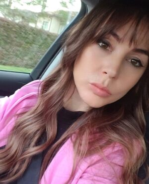 Stephanie Instagram - New hair 🤪 #timetochange
@parrucchieri_arteefollia #jesolo