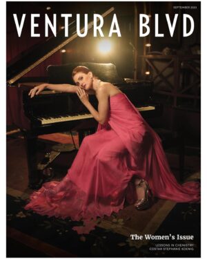 Stephanie Koenig Instagram - On the cover of @ourventurablvd for #lessonsinchemistry 
What a wonderful shoot with @she_sez @jennykarlmakeup @michaelbecker88 @theclothingtherapist 
Thank you to everyone else who helped with this! @kubackivillas