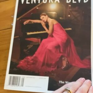 Stephanie Koenig Instagram - On the cover of @ourventurablvd for #lessonsinchemistry 
What a wonderful shoot with @she_sez @jennykarlmakeup @michaelbecker88 @theclothingtherapist 
Thank you to everyone else who helped with this! @kubackivillas