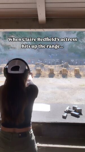 Stephanie Panisello Instagram - Practice makes perfect! 🎯🔫

Took my fiancé out for his first shooting range experience. It was nice to get back out there. Shooting steel is always a challenge but oh so rewarding when you hear that “ting!” 

#RE4shootingrangeIRL #claireredfield #actress #residentevil #outontherange