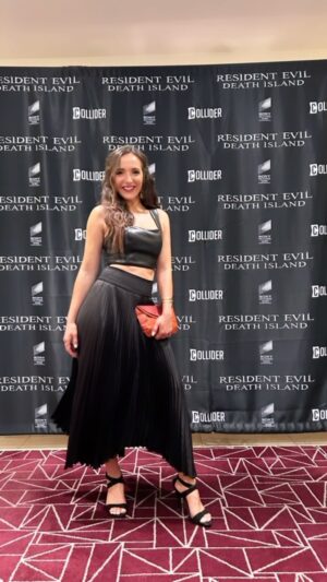 Stephanie Panisello Instagram - The movie premiere for Resident Evil: Death Island was an absolute blast! It was such a treat to watch and celebrate the film with the cast, director, producers, writers, crew and fans!✨ 

I want to take a moment to express my heartfelt gratitude to each and every one of you for the incredible love and support you’ve shown. It has been such an honor to lend my voice to the iconic character, Claire Redfield. 

To my dear fans, thank you for standing by me every step of the way on this incredible journey. Your support means the world to me, and I am forever grateful. ❤️🙏🏼

Let’s keep the Resident Evil spirit alive and continue to celebrate this amazing franchise together!

And thank you to @emmawillishmu for making me look fabulous! 💄💁‍♀️
.
.
.
.
#ResidentEvilDeathIsland #ClaireRedfield #ResidentEvilClaire #VoiceoverActress #PremiereNight #BehindTheScenes #VoiceoverTalent #ResidentEvilFan #GamingIndustry #VoiceActing #d_island #ResidentEvilUniverse #ZombieApocalypse #ResidentEvilFranchise #GameVoiceover #MotionCapture #MoviePremiere #Grateful #ThankYouFans