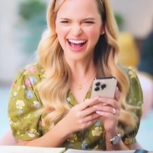 Stephanie Styles Instagram - On top of this monumental, floaty, magical, bursting-with-love, gratitude-filled week — it feels surreal to say that the newest episode of LOOT is about my favorite artist in the entire world: Dr. Taylor Alison Swift. 🫶🏻 I’m so grateful to be a part of this storyline that (IMHO) fully encapsulates Taylor Swift’s power to bring humans together, to make people feel seen, and the love, friendship, and community that @taylornation is all about. ✨ Thank you to our amazing LOOT writers, @appletv, and @universaltv for the easiest acting I’ve ever done. 🥹 And thank you, @taylorswift !! For everything!! 😭😭😭 (V v v excited for April 19th! 🤍🤍🤍🤍🤍🤍🤍🤍🤍🤍🤍)