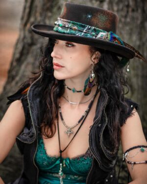 Stephanie Tripp Instagram - Custom hat and accessories by @verablack8 🖤
....
Accessories & styling: @verablack8 
📷: @ralucads
....
#customhat #bespoke #hat #hats #country #countrystyle #cowgirl #jewellery #jewellerydesigner #accessories #accessorize #gypsy #pirate #rocknroll #feathers