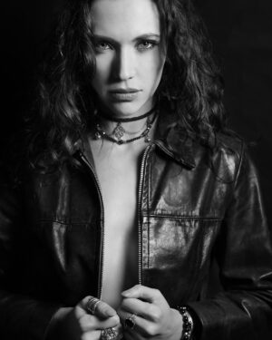 Stephanie Tripp Instagram - Rock N Roll vibes wearing @verablack8 choker and bracelets.
📷: @ededwardsphotography
....
#choker #rocknroll #rockandroll #jewelry #jewelrydesigner #blackandwhitephotography #blackandwhite #pirate #gypsy #gypsysoul #freespirit #necklace #actor #model #jewellery #jewellerymaker #gothic