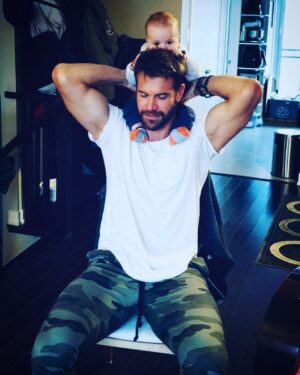 Stephen Huszar Instagram - And some days... a baby alien emerges from my head 🤔 #unclesteve #ilovefriendswithbabies