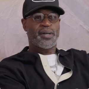 Stephen Jackson Instagram - At one point, Ronnie Fields was ranked over Kobe in the 1996 high school class. 

Learn more about @ronniefieldselite’s story on the latest episode of ALL THE SMOKE.

Full episode is available now on the @allthesmoke.productions YouTube.