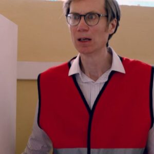 Stephen Merchant Instagram - Welcome back to the Wild (south) West. The second series of The Outlaws starts on BBC One from 5th June at 9pm, when all episodes will be available on @bbciplayer if you prefer to binge. #theoutlaws