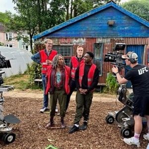 Stephen Merchant Instagram - An Outlaws dump.