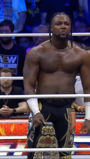 Stephon Strickland Instagram - AEW World Champion @swerveconfident hit AEW International Champion @willospreay with the House Call during #AEWDynamite!
