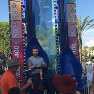 Sterling Knight Instagram - I'm clearly a giant child, but I had a great time today. Thanks @creditkarma @losangelescinco @aylak @gatoscatena #ad #creditkarma