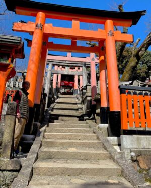 Sterling Knight Instagram - Photo Dump - Fushimi Inari Shrine 

We caught the most glorious day here in Kyoto. Here’s a few of my favorite shots. #travel #backpacklife #japan #kyoto