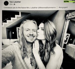 Steve Lukather Instagram - This happened!
I am so happy for them and I adore her !