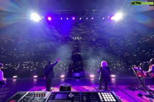 Steve Lukather Instagram - Thank you for the love across Japan. We had a tremendous time and can't wait to return to play for you again. We appreciate each and every one of you who came out to see a show. We’ll be back! Arigatō! Xx @totothemselves 
📷 by Masanori Doi