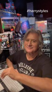 Actor Steve Perry HD Instagram Photos and Wallpapers January 2023
