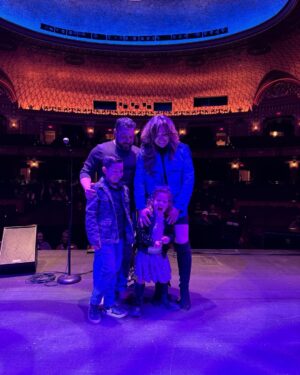 Steve Trevino Instagram - Sometimes you can’t get a good photo! But to me a not good photo is a great photo!#familylife #makingmemories @iamrenaewithana